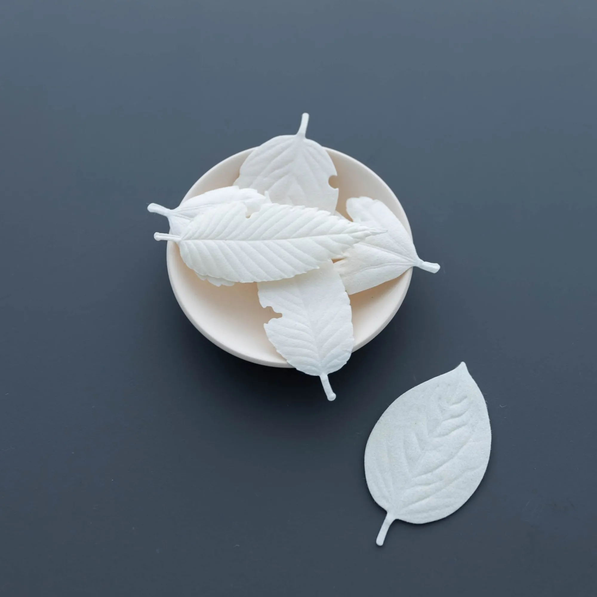 MORIHATA International Ltd. Co. Soaps & Scents*Ha Ko Paper Incense - White