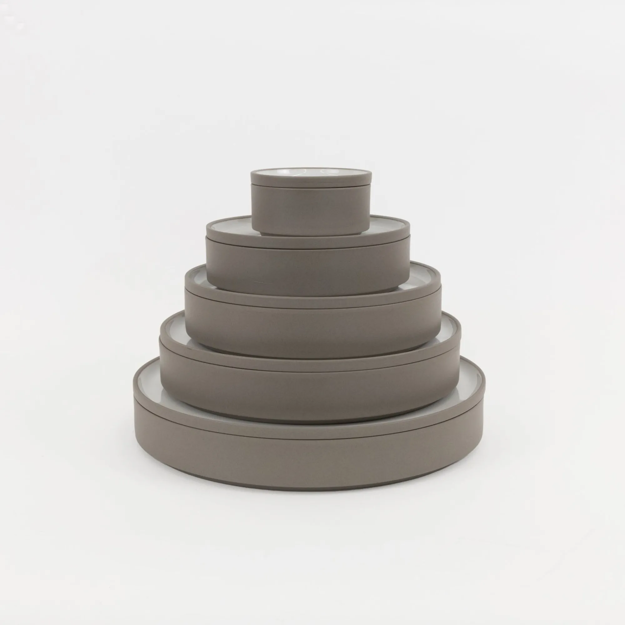 SAIKAI (Hasami) Plate / Lid*Haw104 - Plate / Lid Ash White O 8.5/8"