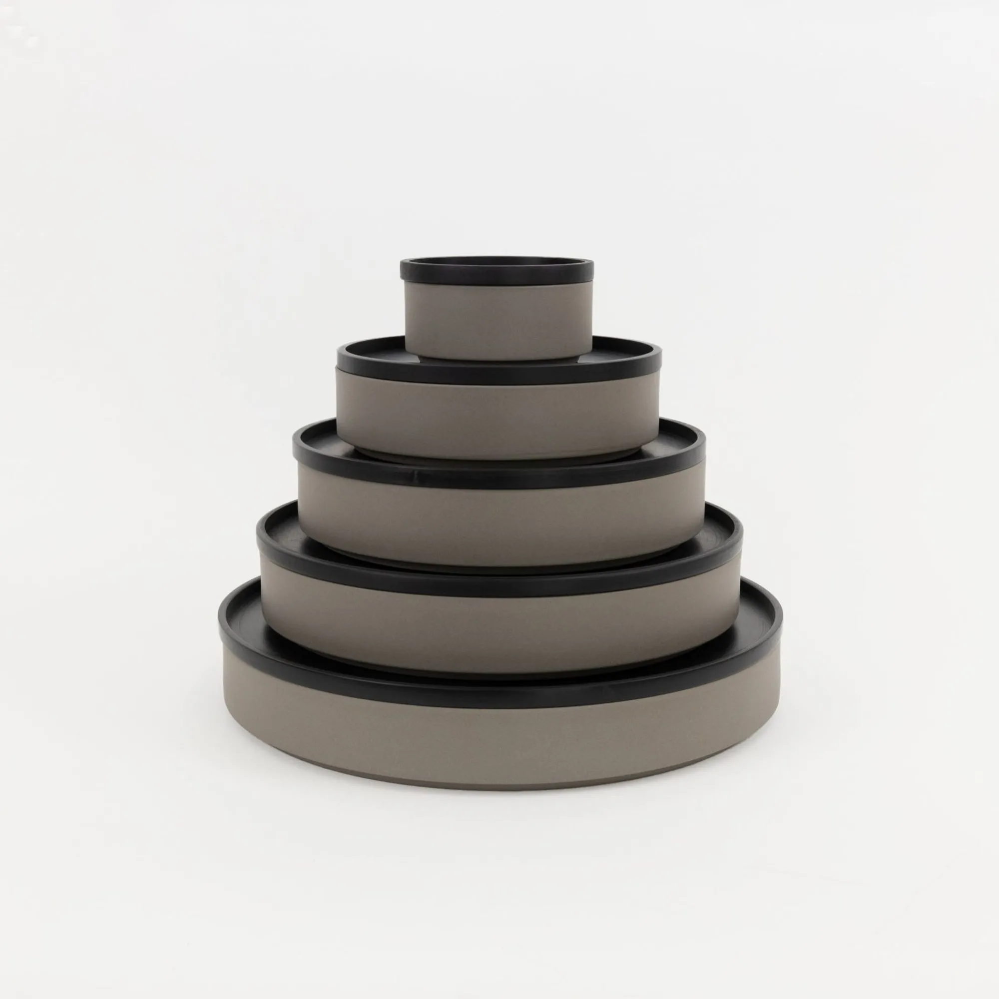SAIKAI (Hasami) Bowl*Hdg110 - Bowl Dark Gray O 8.5/8"