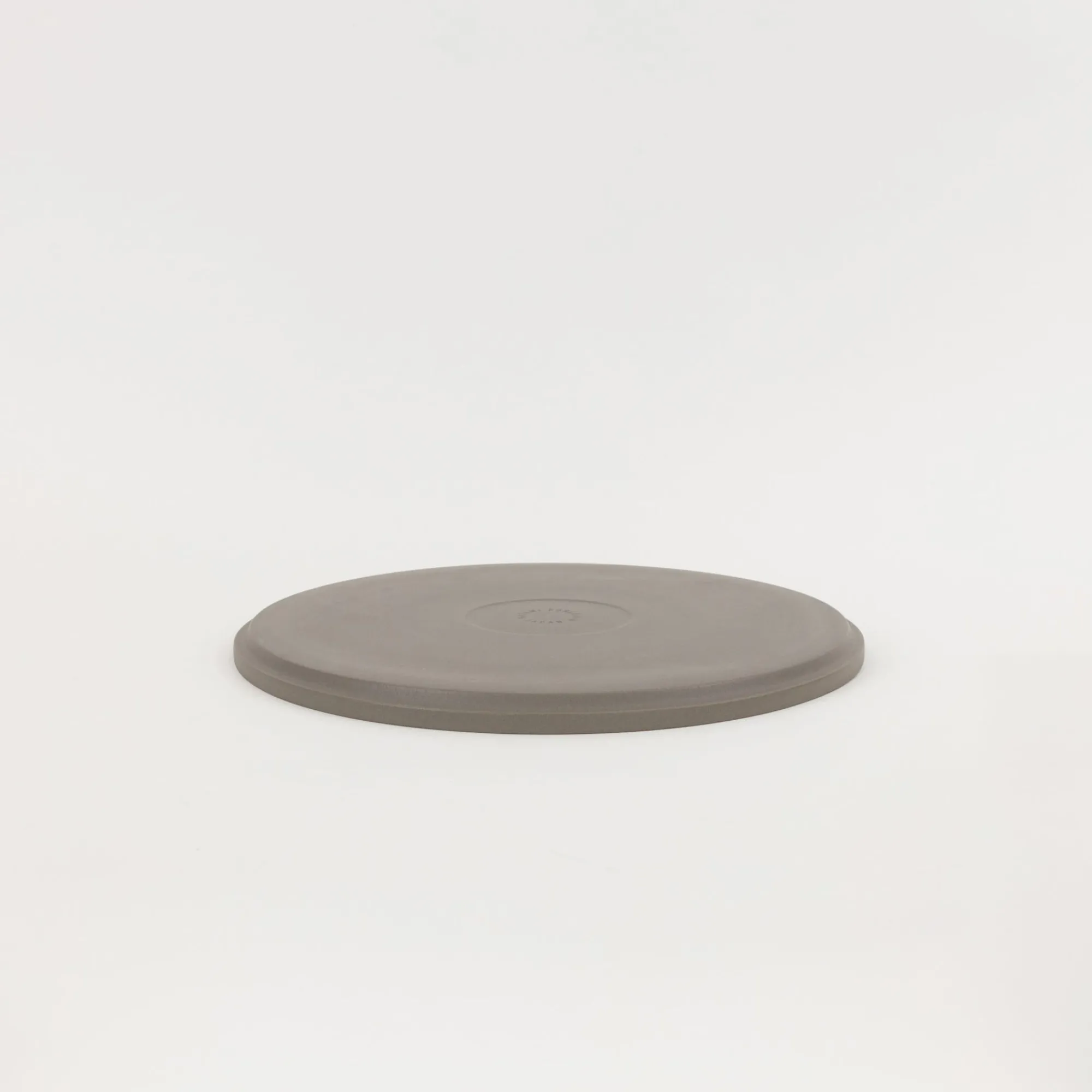 SAIKAI (Hasami) Plate / Lid*Hdg105 - Plate / Lid Dark Gray O 10"