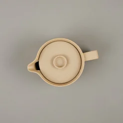 SAIKAI (Hasami) Coffee & Tea*Hp018 - Coffee Pot Natural O 5.5/8"