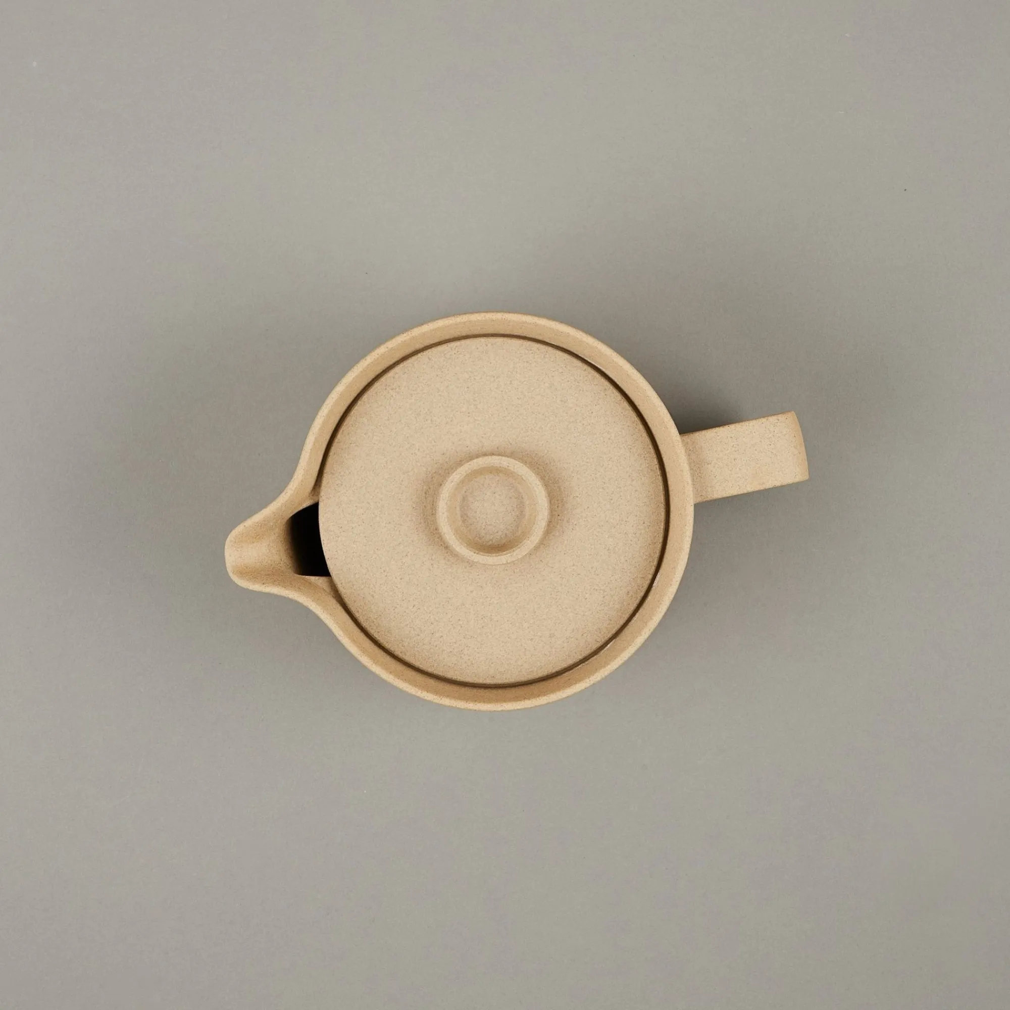 SAIKAI (Hasami) Coffee & Tea*Hp018 - Coffee Pot Natural O 5.5/8"