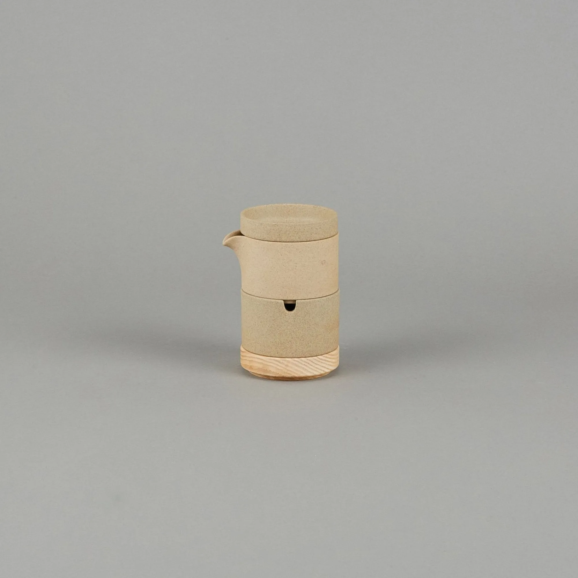 SAIKAI (Hasami) Coffee & Tea*Hp028 - Creamer Natural O 3.3/8"