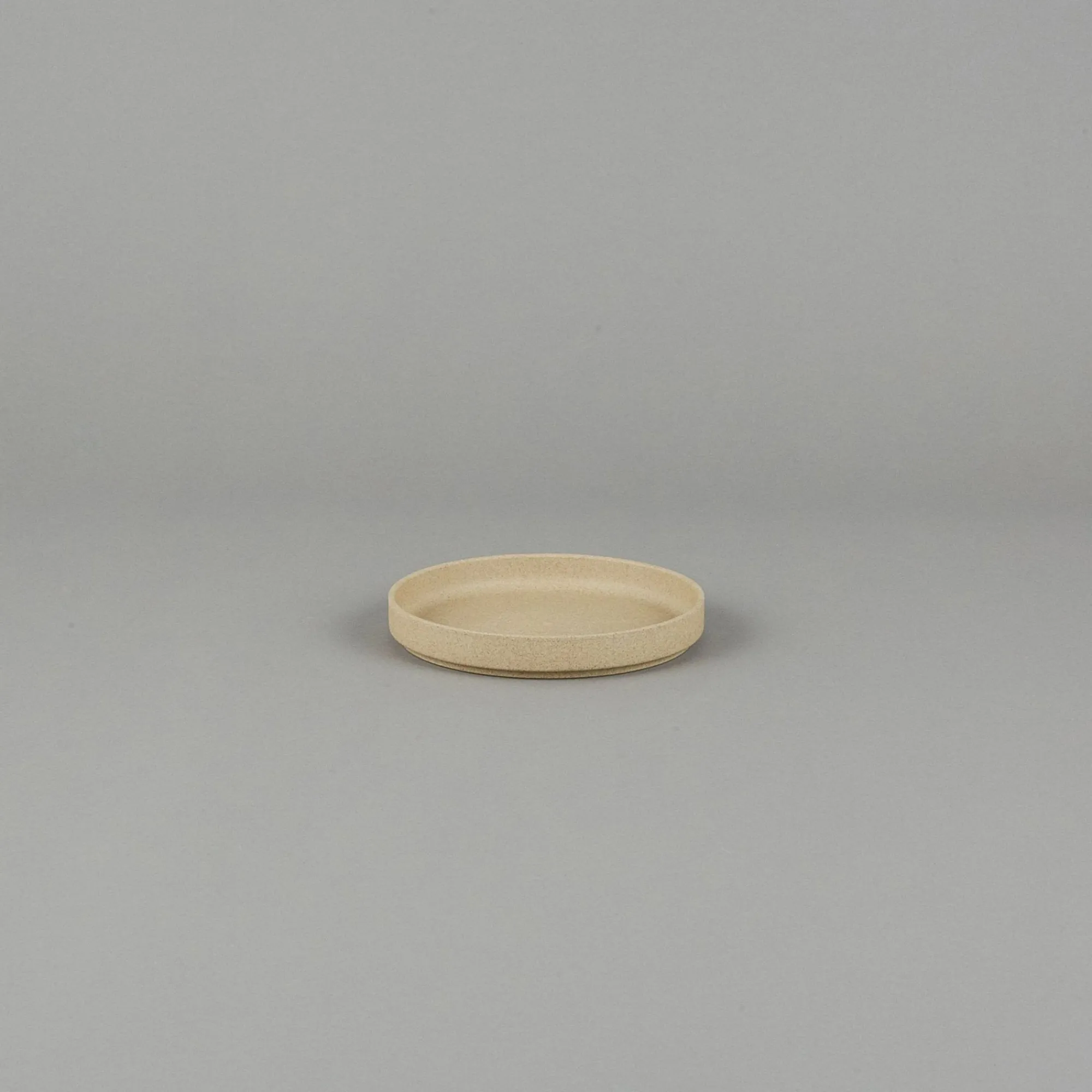 SAIKAI (Hasami) Plate / Lid*Hp002 - Plate / Lid Natural O 5.5/8"