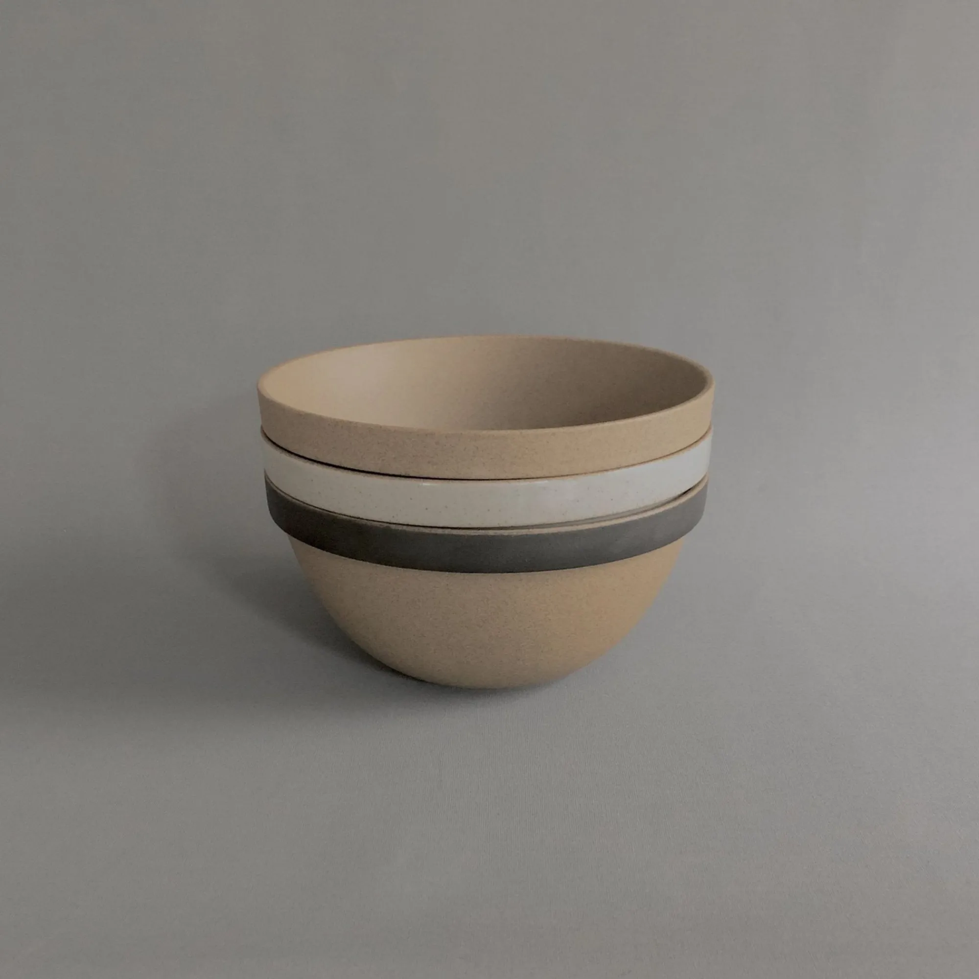 SAIKAI (Hasami) Bowl - Round*Hpb047 - Deep Round Bowl Black O 7.3/8"
