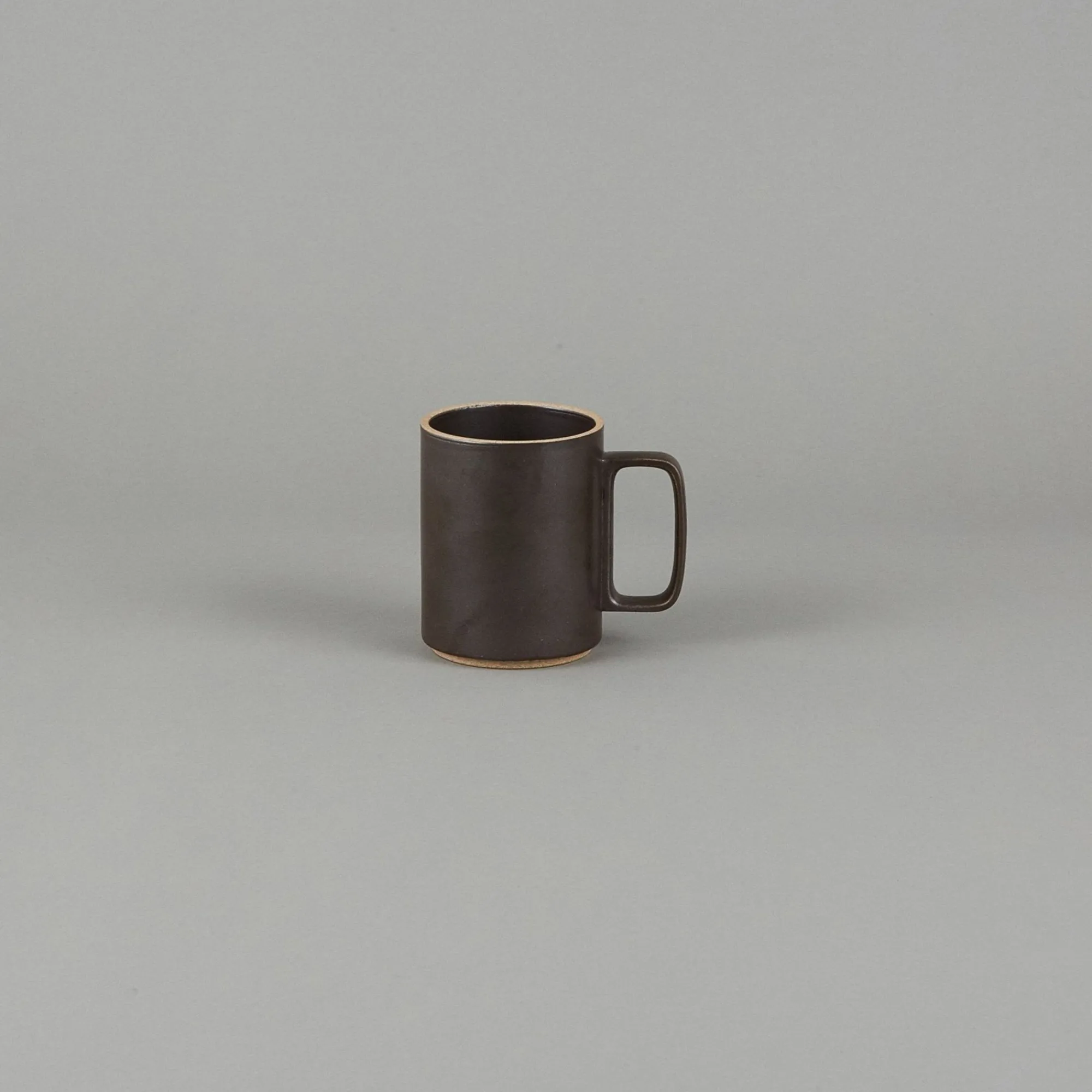 SAIKAI (Hasami) Mug*Hpb021 - Mug Black Large O 3.3/8"