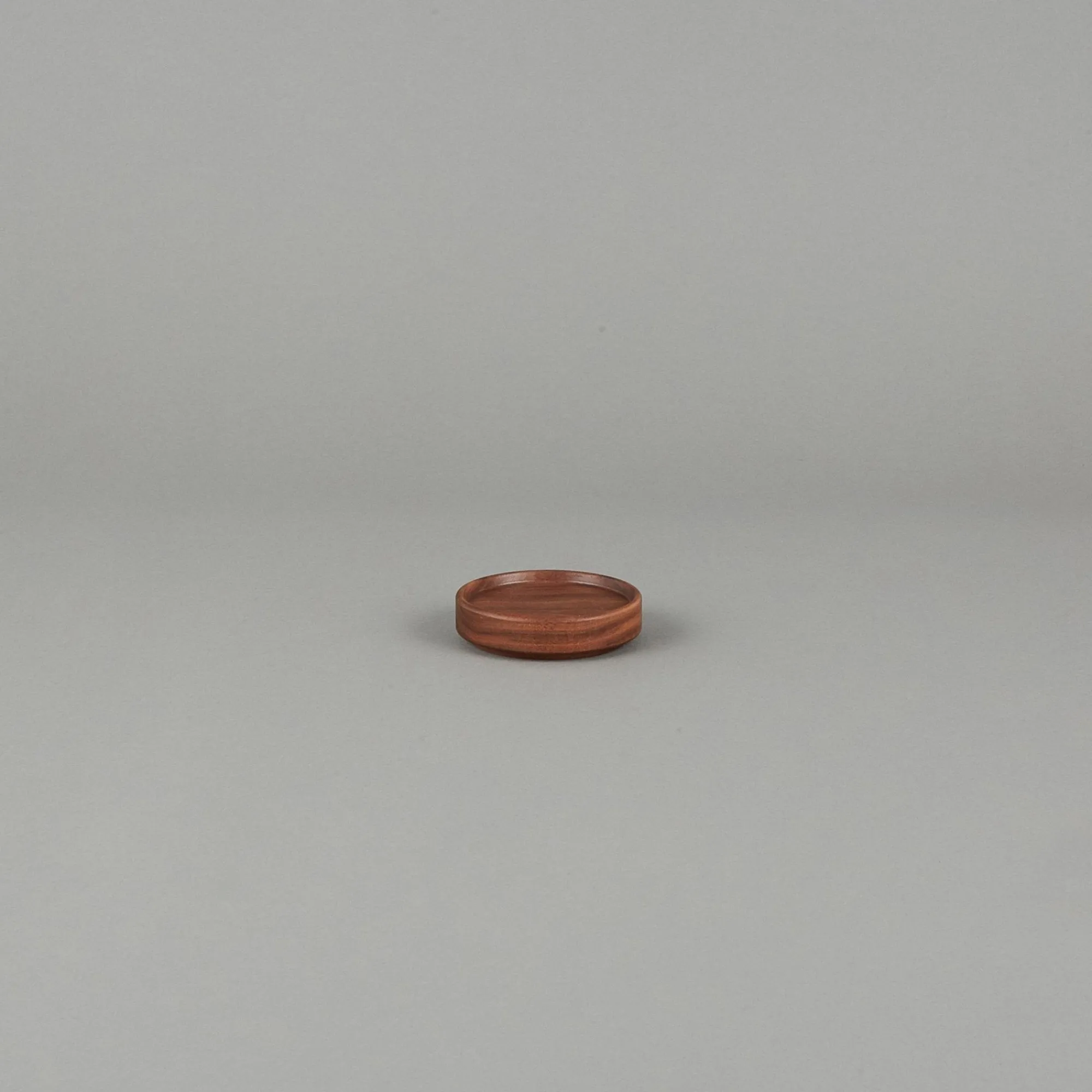 SAIKAI (Hasami) Wooden & Richlite Tray / Lid*Hpwn022 - Tray / Lid Walnut O 3.3/8"