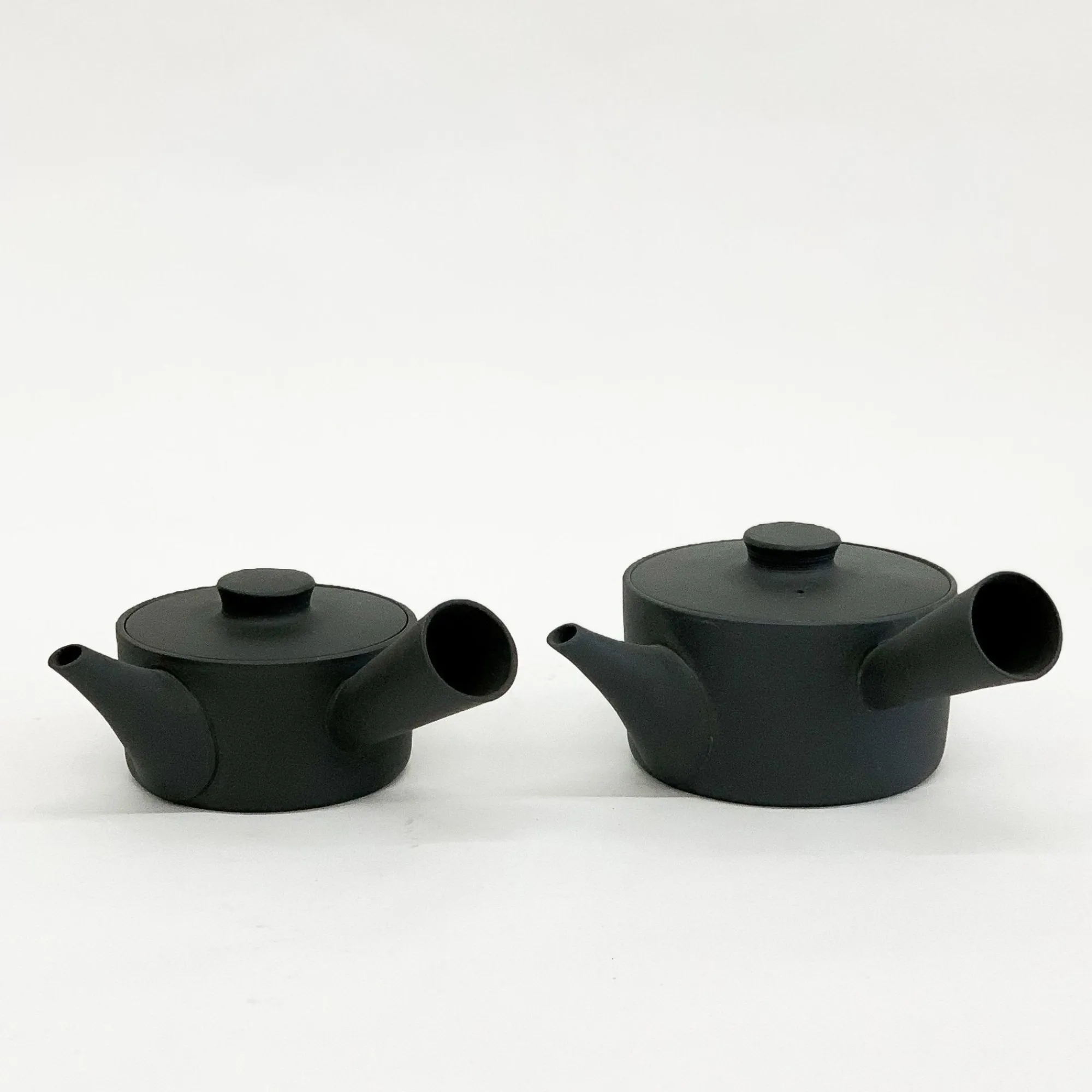 TORTOISE-yellow paper Drinking*Tea Pot/Kyu-Su By Yumiko Iihoshi