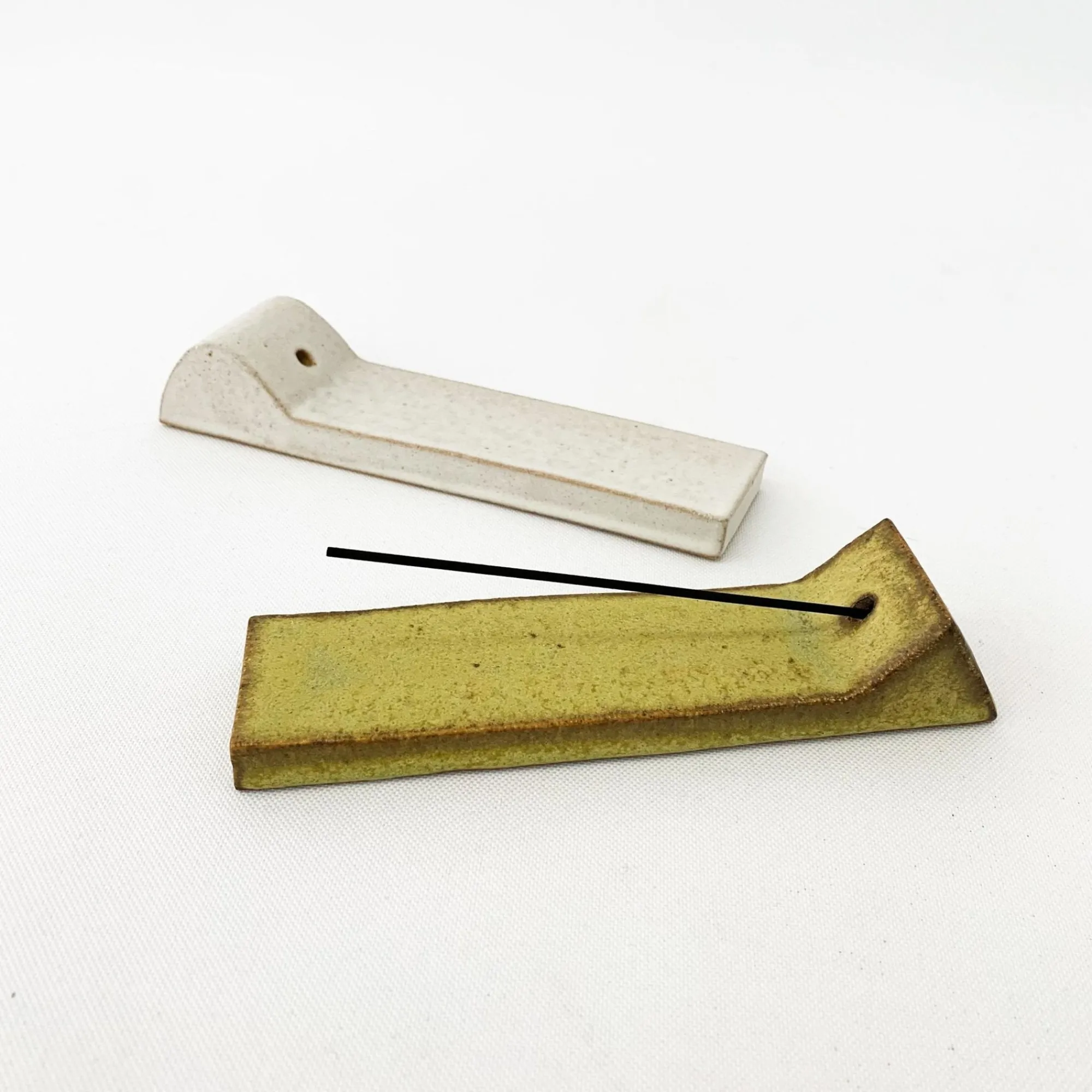 Tomoro Pottery Soaps & Scents*Tomoro Incense Holder Yellow Triangle