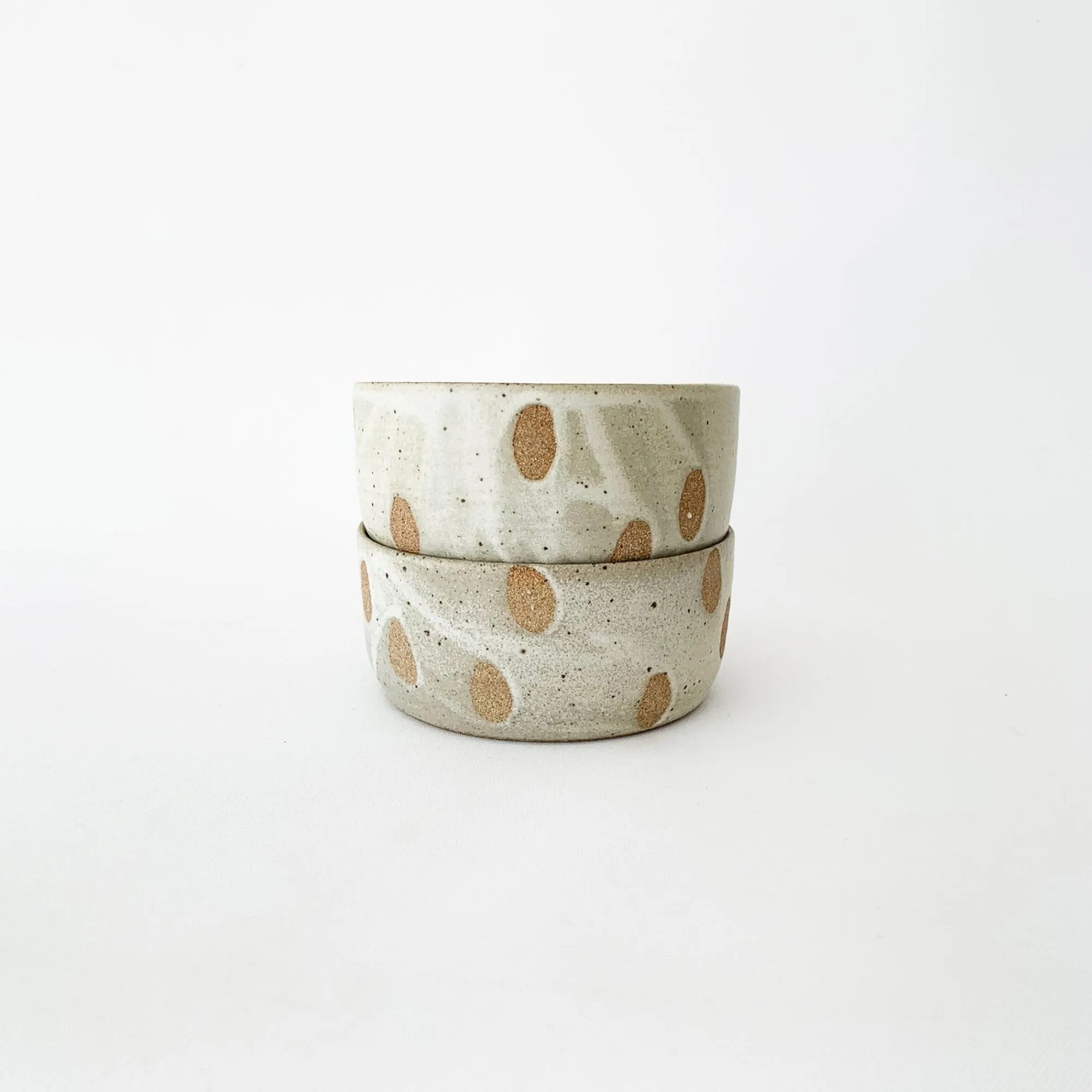 Tomoro Pottery Eating*Tomoro Petal Bowl (Medium)