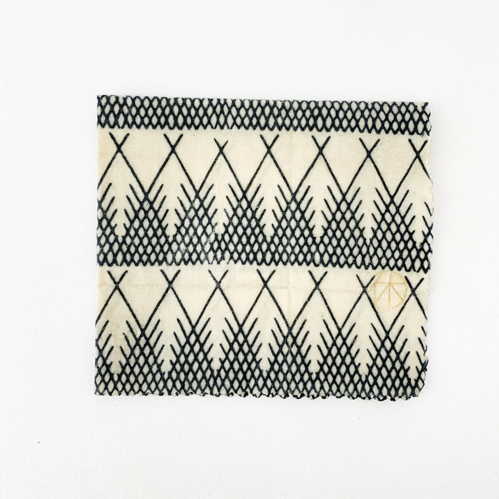 studio cue Storing*Very Good Wrap X Kamawanu