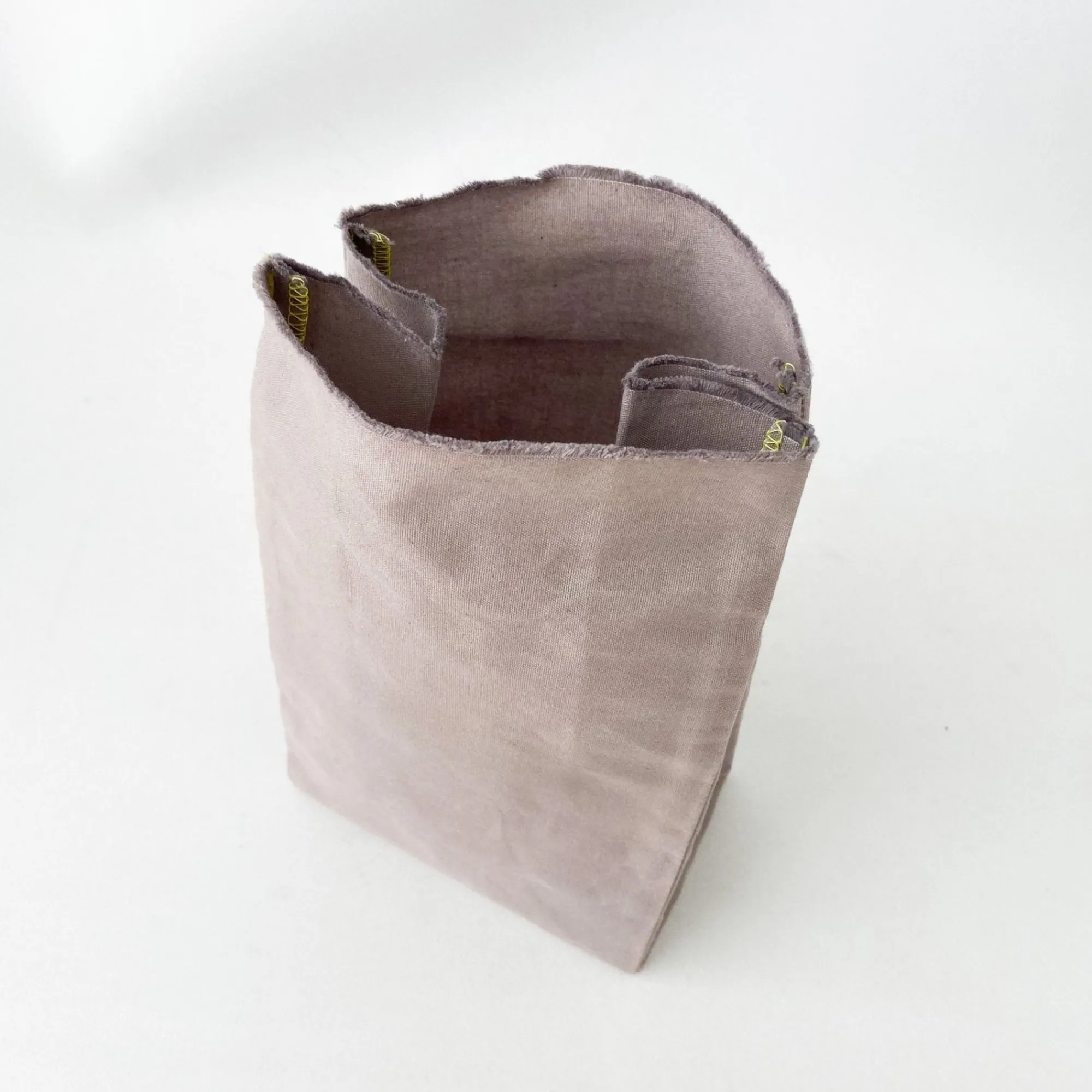 TORTOISE-yellow paper Outdoor*Wol Canvas Lunch Bag